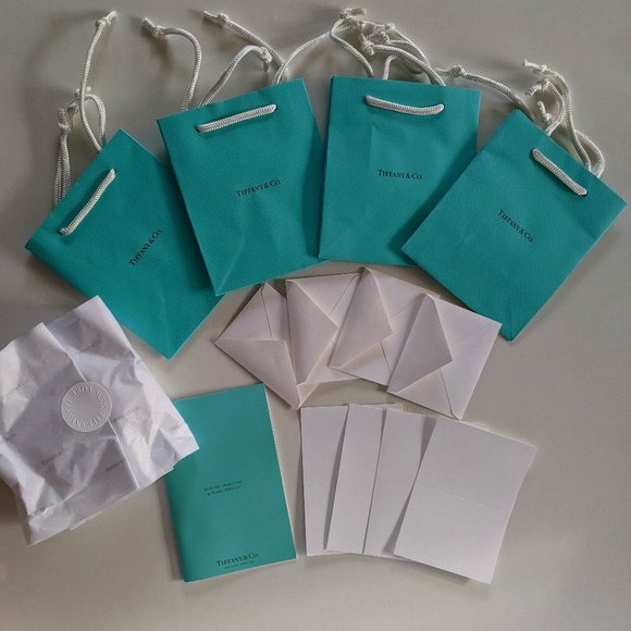 100%AUTHENTIC Tiffany & Co. 13pc.Gift Bag+Card Set